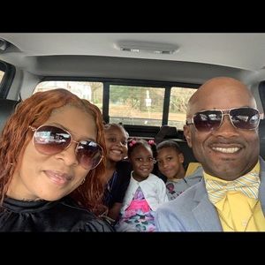 Meet your Posher, Horace